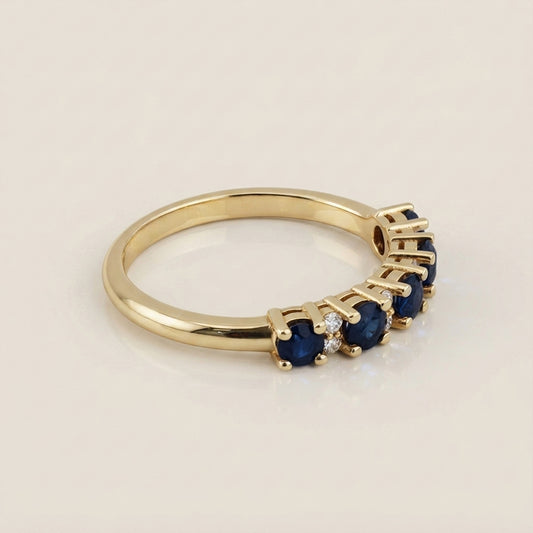 Churumbela Isabel con Zafiros y Diamantes en Oro Amarillo de 14K
