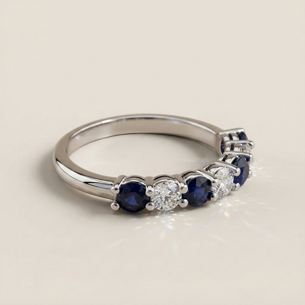 Churumbela Andrea con Zafiros y Diamantes en Oro Blanco de 14K