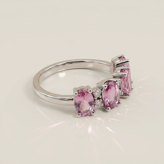 Churumbela Camila con Zafiros Rosa y Diamantes en Oro Blanco de 14K