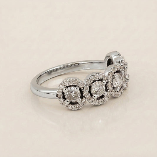 Churumbela Halo con Diamantes en Oro Blanco de 14K