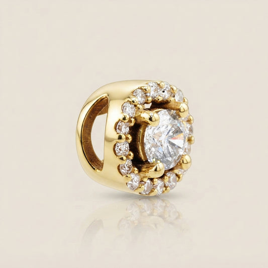 Dije Halo con Diamantes en Oro Amarillo de 14K