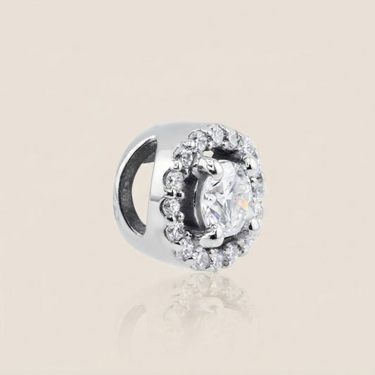 Dije Halo con Diamantes en Oro Blanco de 14K