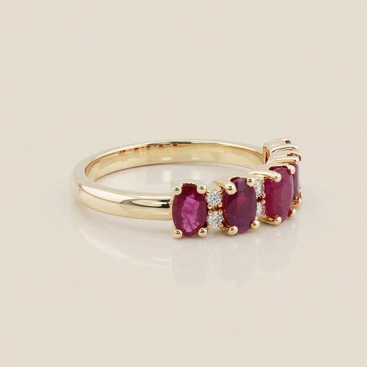 Churumbela Camila con Rubíes y Diamantes en Oro Amarillo 14K