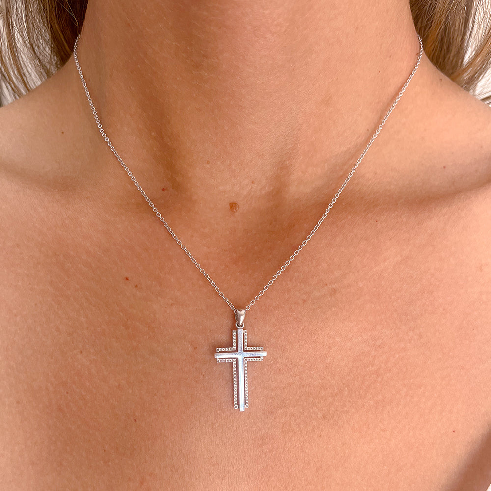 Dije Cruz Doble en Oro Blanco de 14K