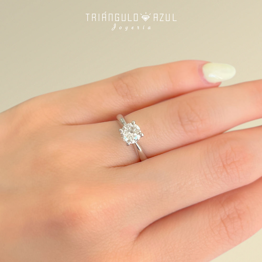 Anillo de Compromiso con Diamante de 0.78 CTS H VVS2 GIA en Oro Blanco de 14K