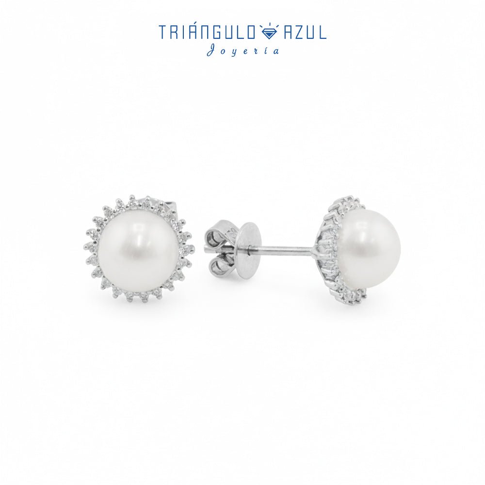 Aretes de Perla con 2 CTS Total y Diamantes con 0.44 CTS Total en Oro Blanco de 18K