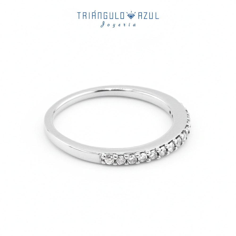 Churumbela Sencilla de Diamantes con 0.14 CTS Total en Oro Blanco de 14K