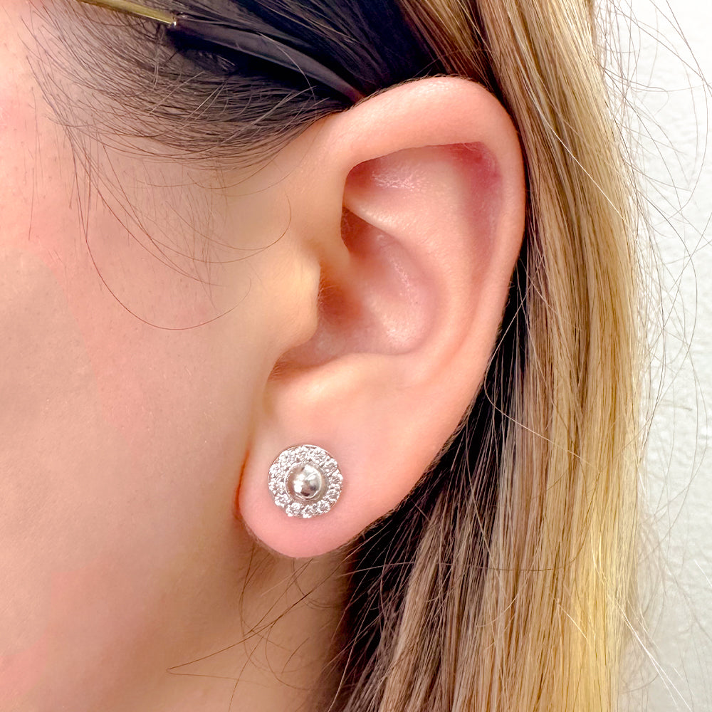 Broqueles Botón con Diamantes 0.53CTS en Oro Blanco de 14K