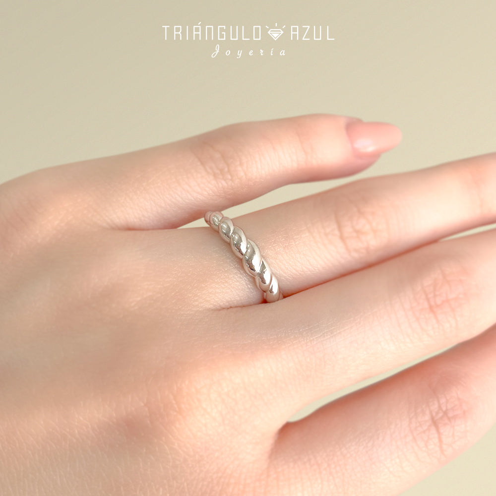 Anillo Brioche en Oro Blanco de 14K