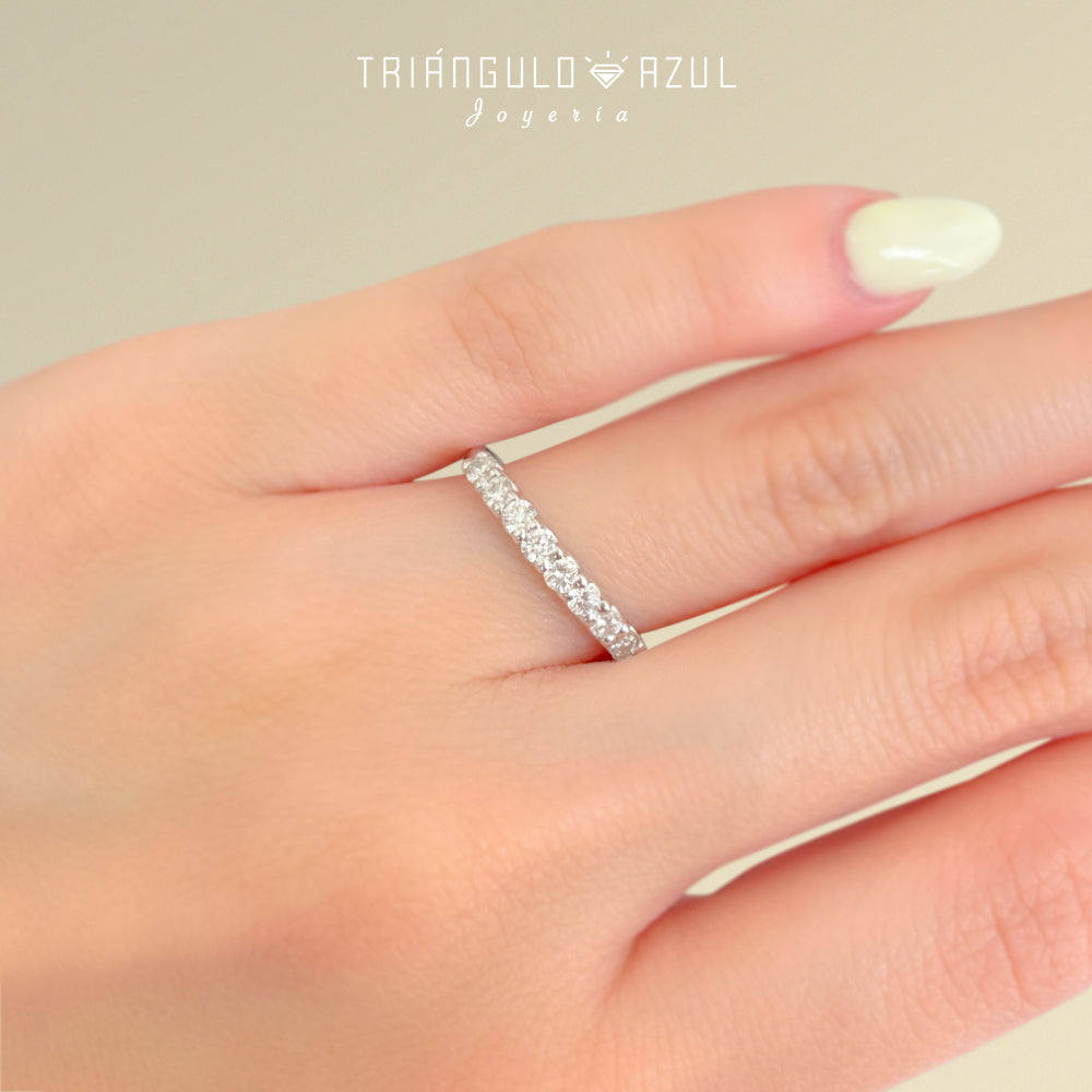 Churumbela U de Diamantes con 0.45 CTS Total en Oro Blanco de 14K