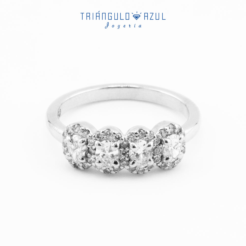 Churumbela Halo Oval de Diamantes con 0.78 CTS Total en Oro Blanco de 14K