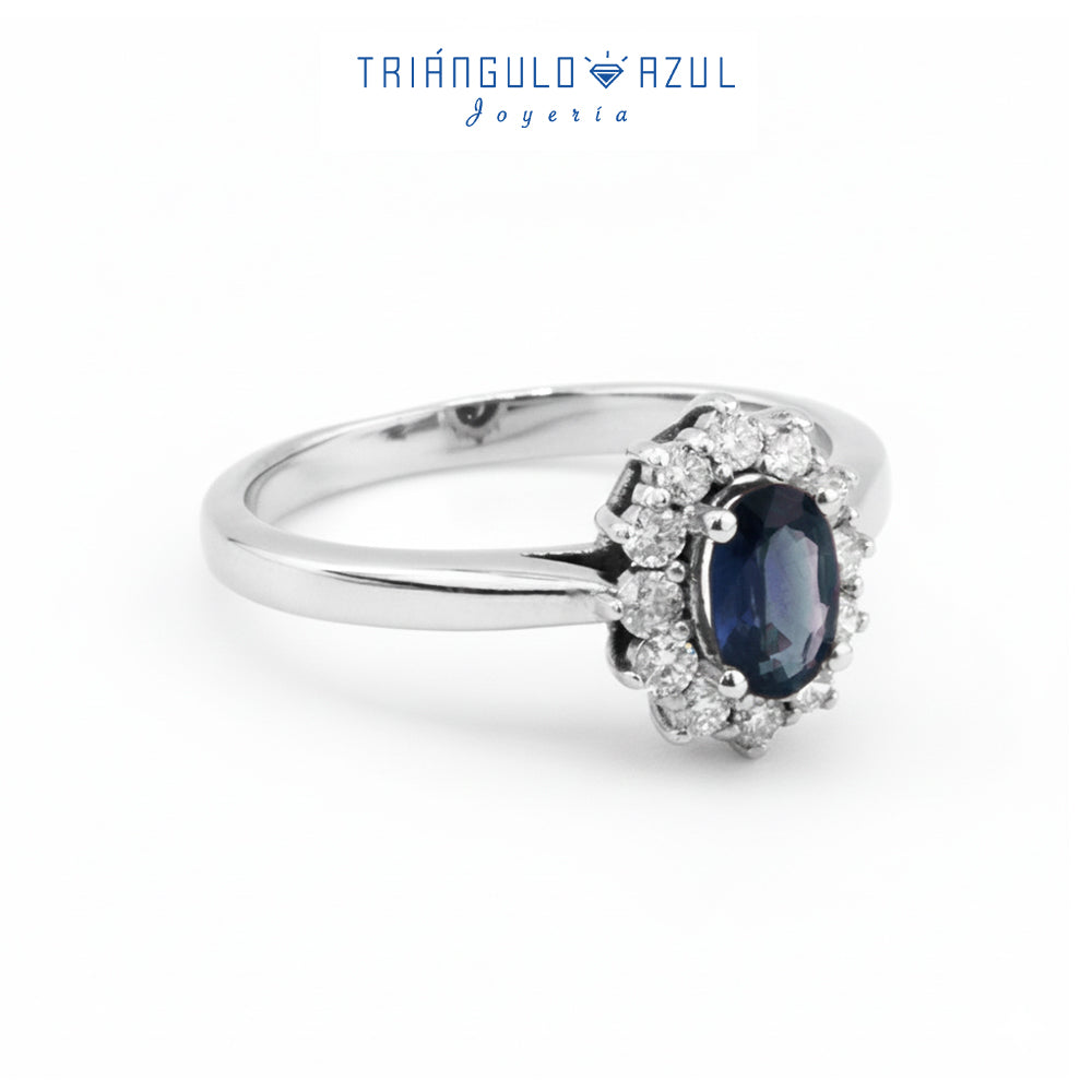 Anillo Lady D de Zafiro con 0.57 CTS Total y Diamantes con 0.25 CTS Total en Oro Blanco de 14K