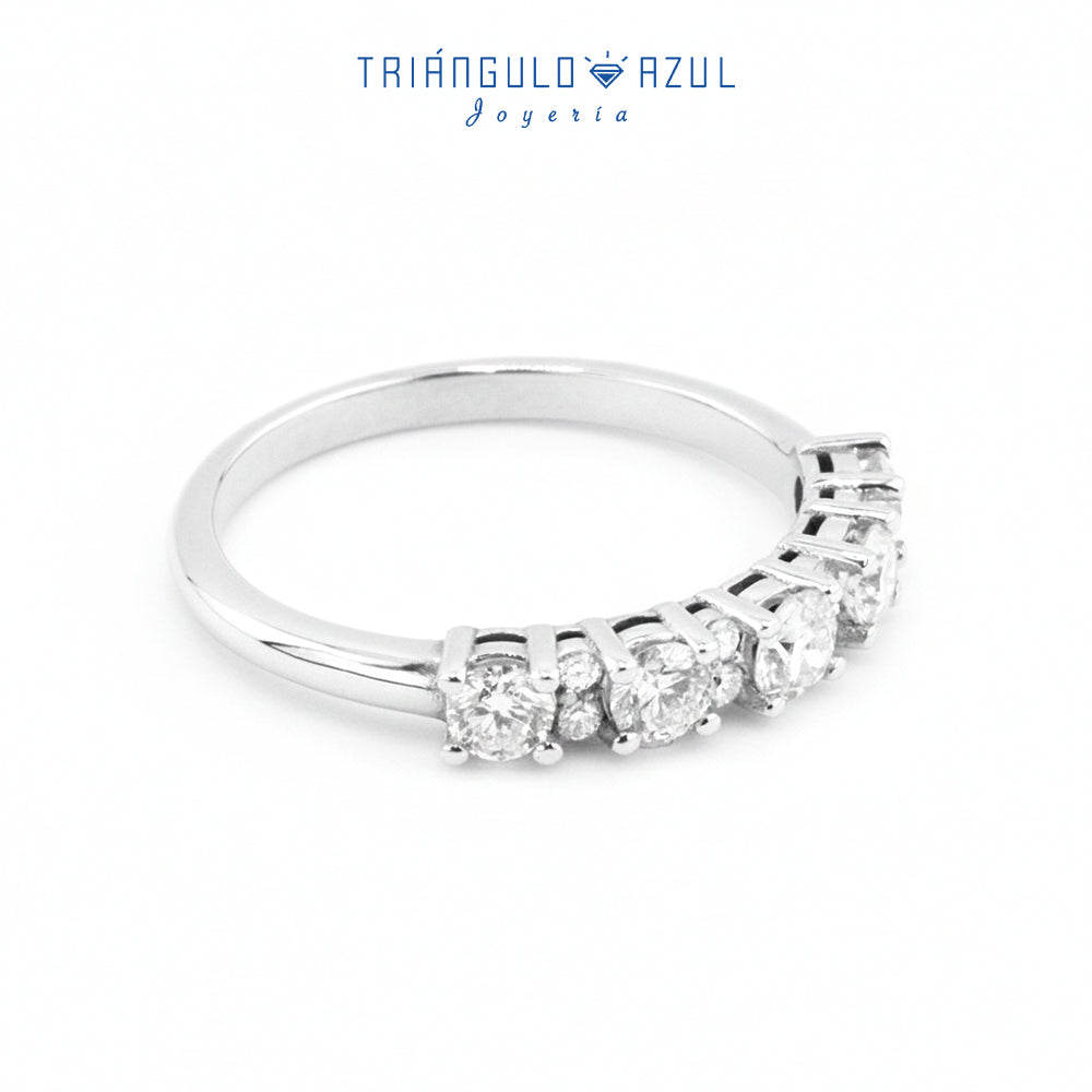 Churumbela Isabel de Diamantes con 0.60 CTS Total en Oro Blanco de 14K