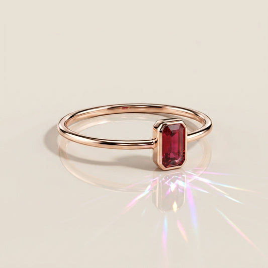 Anillo Solitario de Rubí en Oro Rosa de 14K