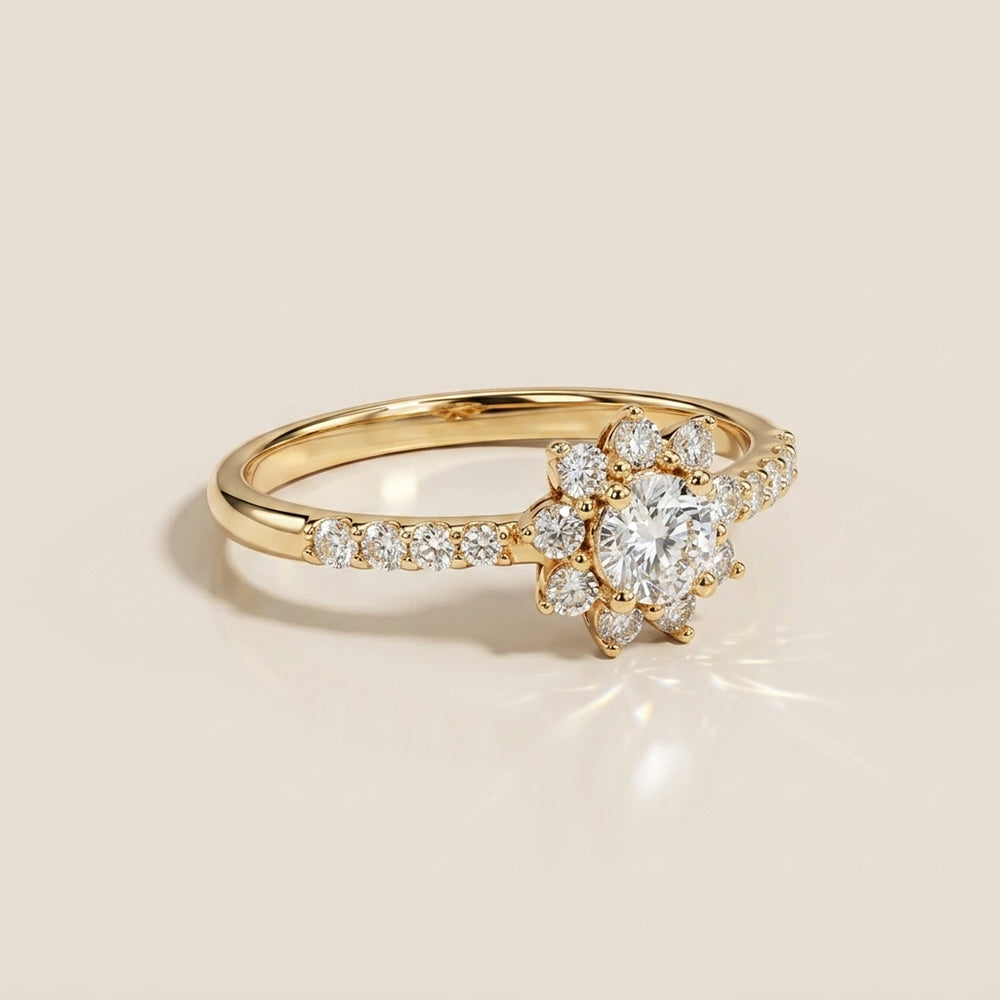 Anillo Estrella de Diamantes en Oro Amarillo de 14K