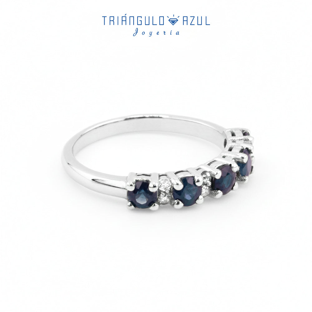 Churumbela Isabel de Zafiros con 0.62 CTS Totay y Diamantes con 0.08 CTS Total en Oro Blanco de 14K