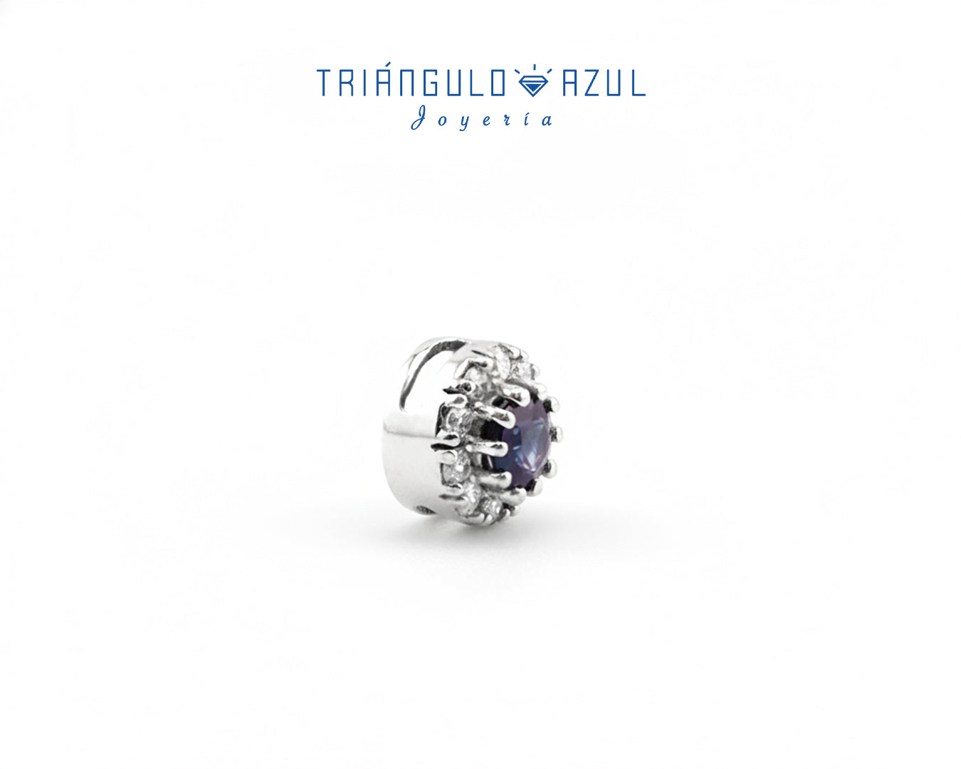 Dije a Juego de Zafiro con 0.20 CTS Total y Diamantes con 0.11 CTS Total en Oro Blanco de 14K