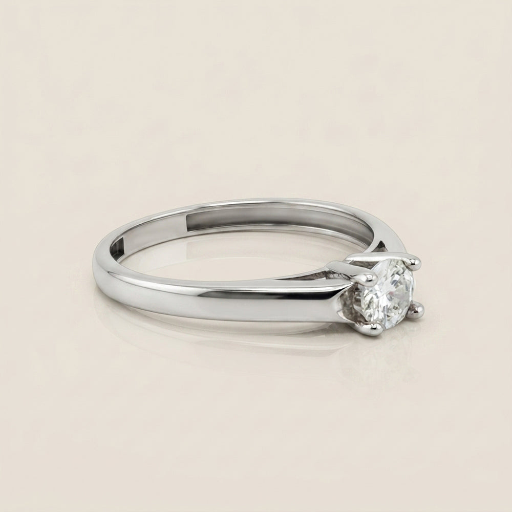 Anillo de Compromiso Solitario en Oro Blanco de 14K