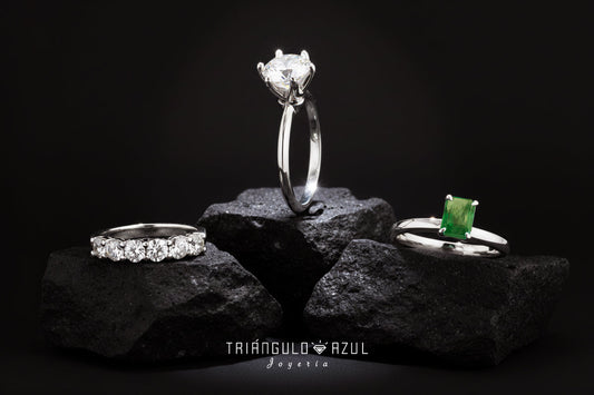 DIFERENCIA ENTRE ANILLO DE PROMESA, COMPROMISO Y REGALO