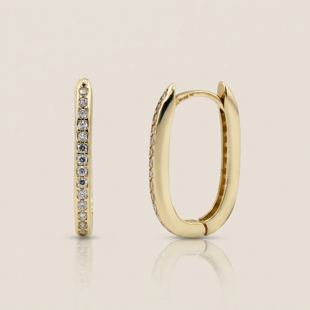 Aretes Largos Huecos con Circonias en Oro Amarillo de 10K