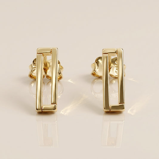 Aretes Rectangulares Huecos en Oro Amarillo de 10K