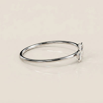 Anillo Flor en Oro Blanco de 14K