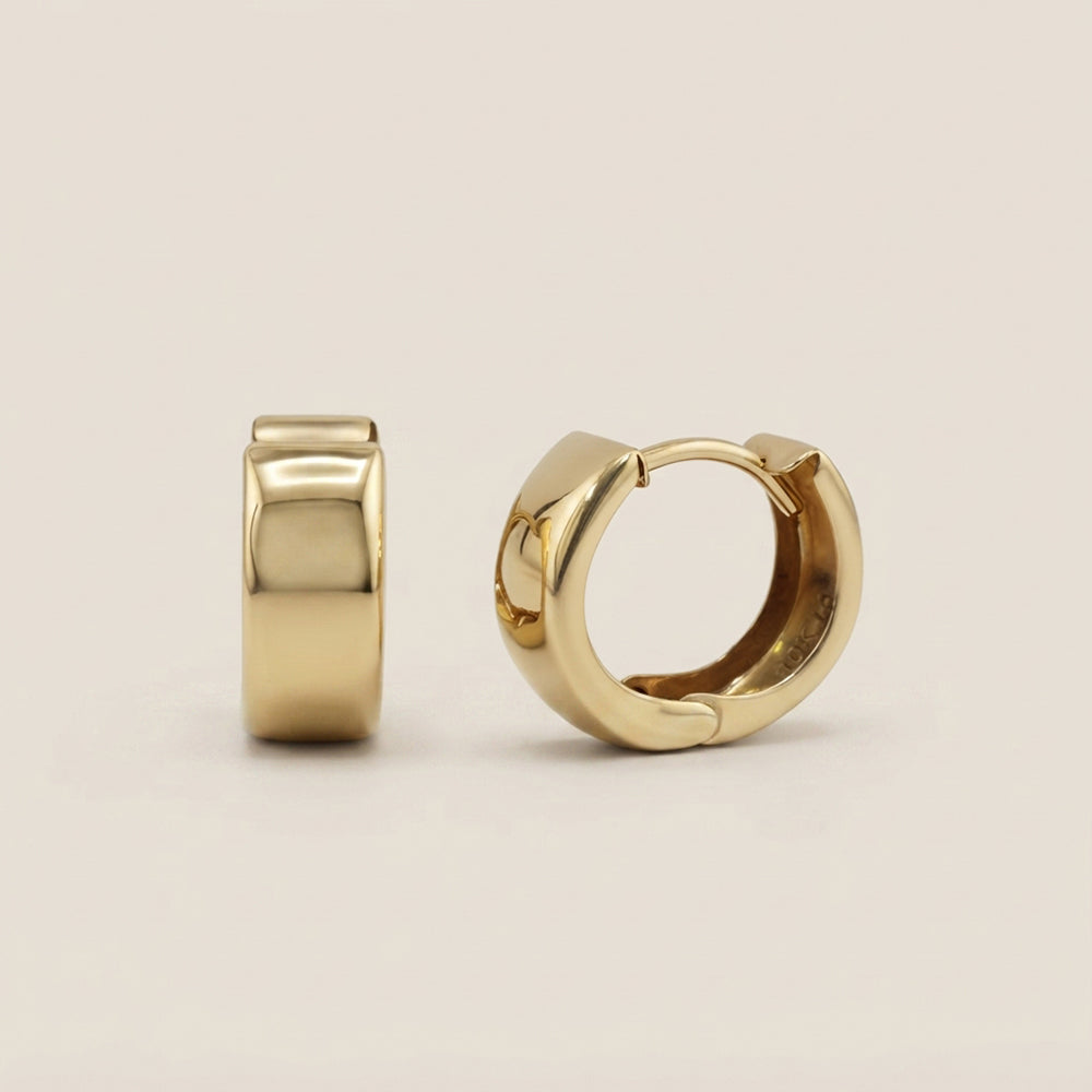 Aretes Huggies Redondos en Oro Amarillo de 14K