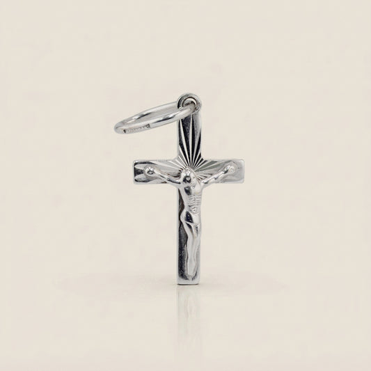 Dije Cruz en Oro Blanco de 14K