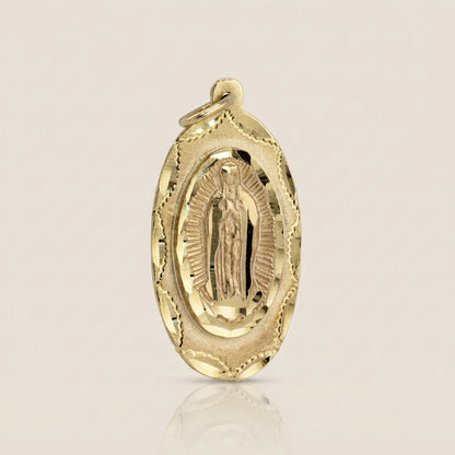 Dije Virgen de Guadalupe en Oro Amarillo de 14K