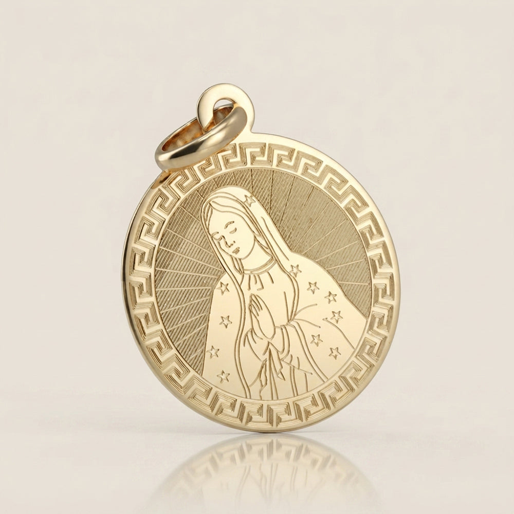 Dije Virgen de Guadalupe en Oro Amarillo de 14K