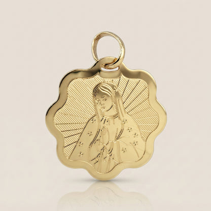 Dije Virgen de Guadalupe en Oro Amarillo de 14K