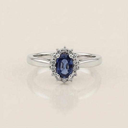 Lady D con Zafiro y Diamantes en Oro Blanco de 14K