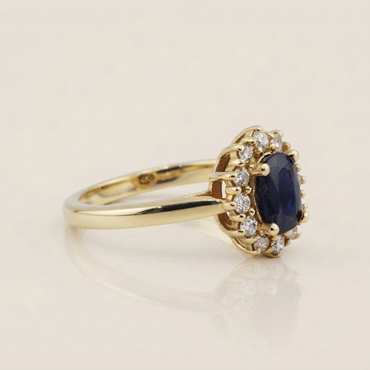 Lady D con Zafiro y Diamantes en Oro Amarillo de 14K