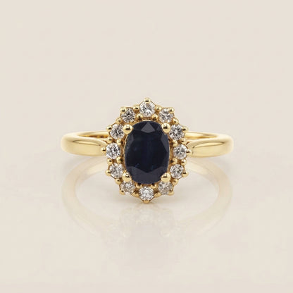 Lady D con Zafiro y Diamantes en Oro Amarillo de 14K