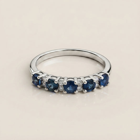 Churumbela Isabel con Zafiros y Diamantes en Oro Blanco de 14K