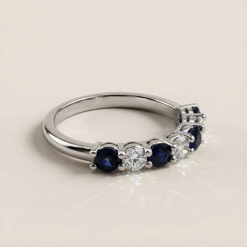 Churumbela Andrea con Zafiros y Diamantes en Oro Blanco de 14K