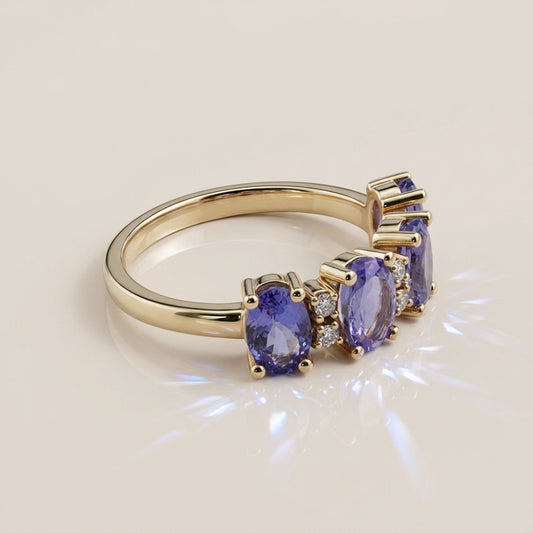 Churumbela Camila con Tanzanitas y Diamantes en Oro Amarillo de 14K