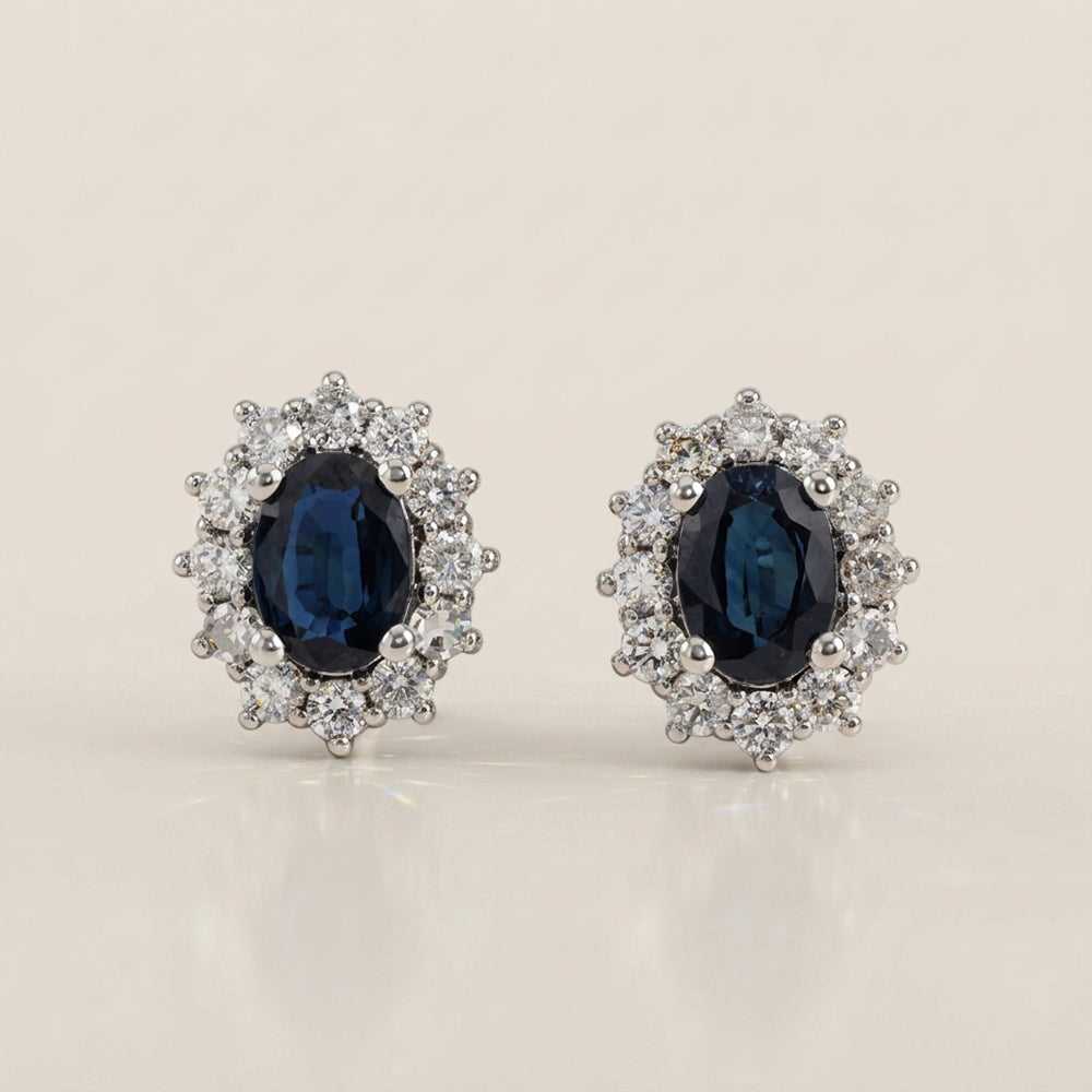 Aretes Lady D con Zafiros y Diamantes en Oro Blanco de 14K