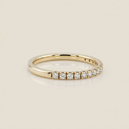 Churumbela Split Prong con Diamantes en Oro Amarillo de 14K