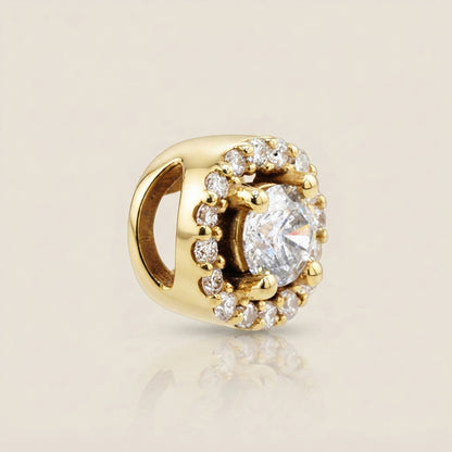 Dije Halo con Diamantes en Oro Amarillo de 14K
