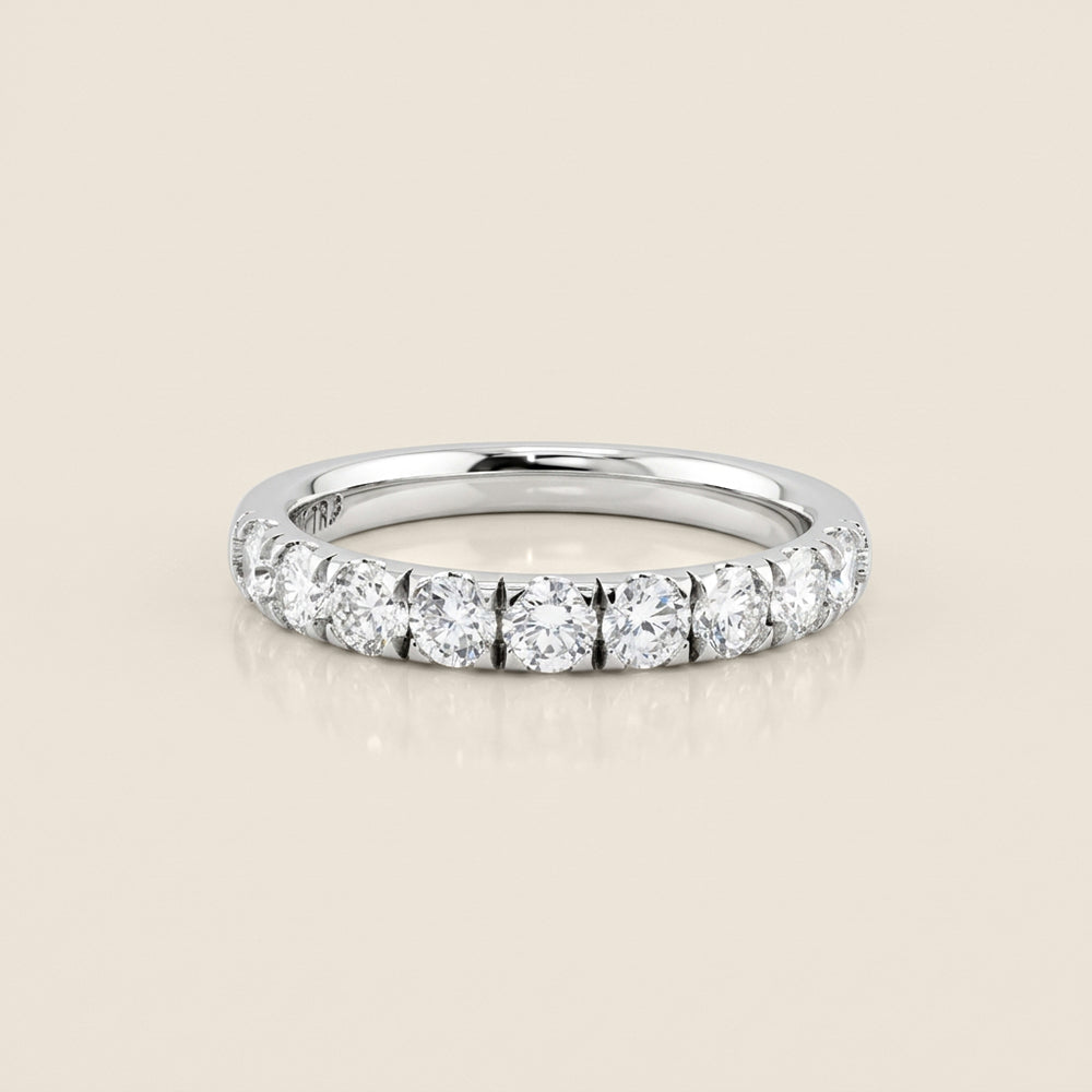 Churumbela Split Prong con Diamantes en Oro Blanco de 14K