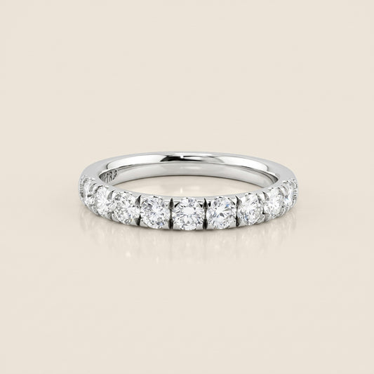 Churumbela Split Prong con Diamantes en Oro Blanco de 14K