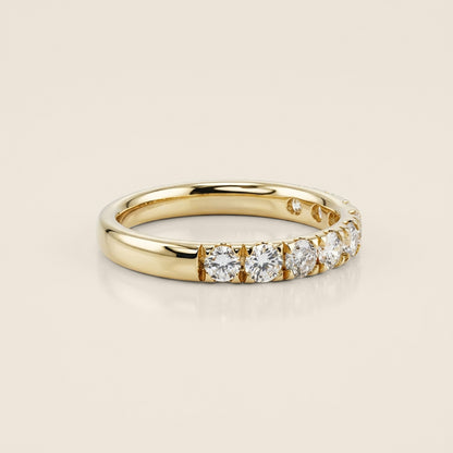 Churumbela Split Prong con Diamantes en Oro Amarillo de 14K