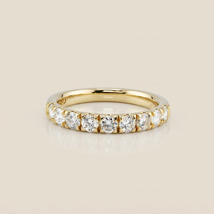 Churumbela Split Prong con Diamantes en Oro Amarillo de 14K