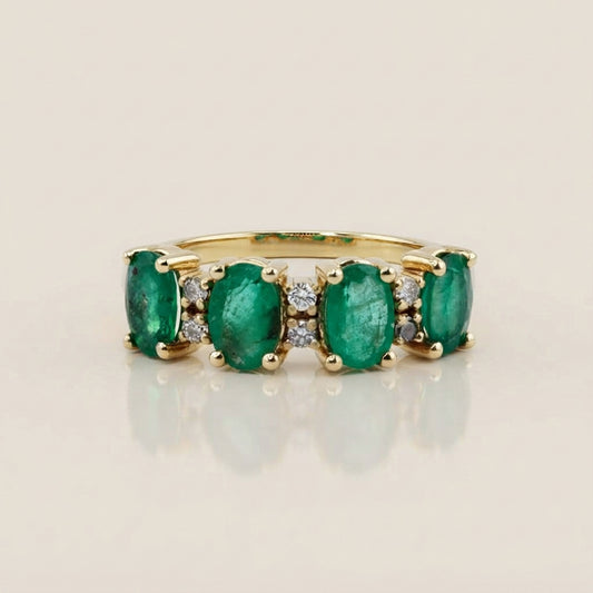 Churumbela Camila con Esmeraldas y Diamantes en Oro Amarillo de 14K