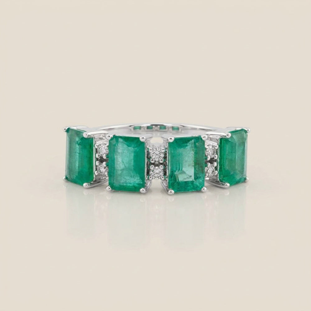 Churumbela con Esmeraldas y Diamantes en Oro Blanco de 14K