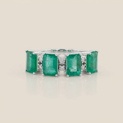 Churumbela con Esmeraldas y Diamantes en Oro Blanco de 14K