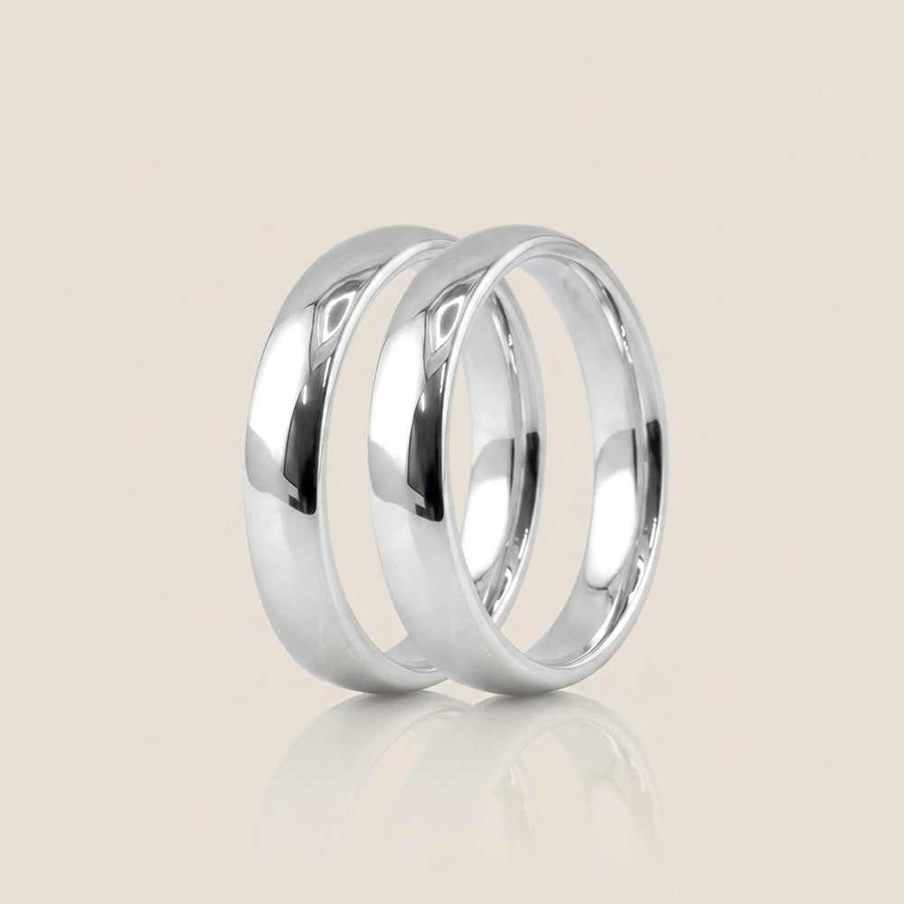 Par de Argollas Media Caña, 4 mm & 4 mm en Oro de 14K
