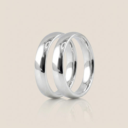 Par de Argollas Media Caña, 4 mm & 4 mm en Oro de 14K