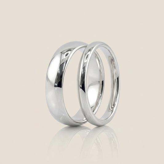 Par de Argollas Media Caña, 2.5 mm & 5 mm en Oro de 14K